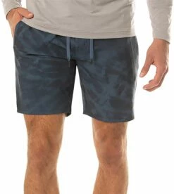 TravisMathew Men's Reach The Summit Golf Shorts For Men Insignia