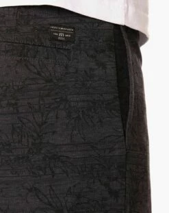 TravisMathew Men's Sneak A Peak Golf Shorts For Men Heather Grey Pinstripe 9 TravisMathew Men's Sneak A Peak Golf Shorts For Men Heather Grey Pinstripe -Deals Travis Wear Store unnamed file 895